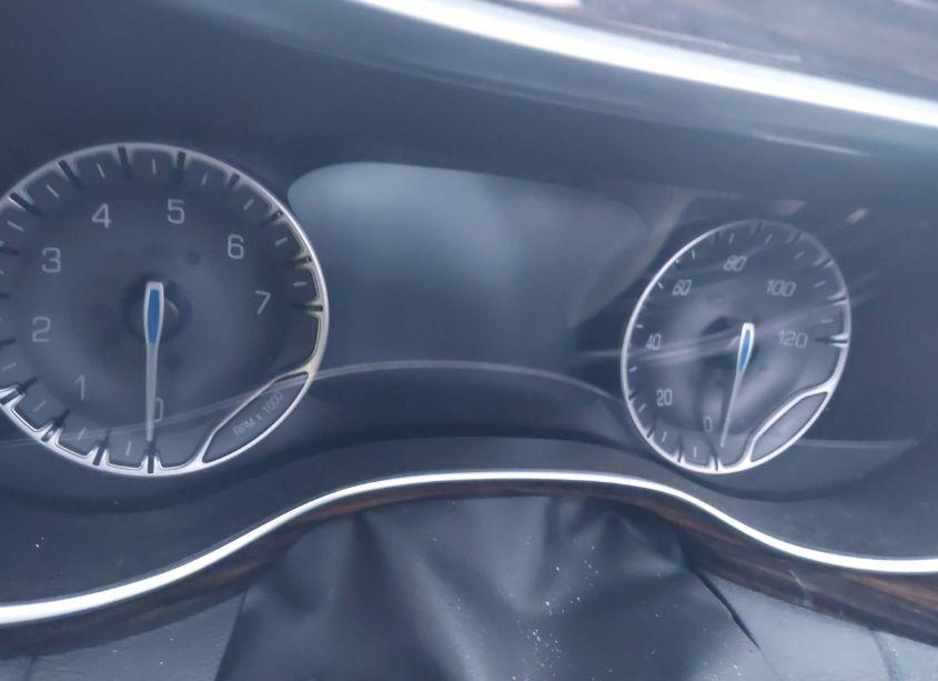 Photo 7 of 2023 Chrysler Pacifica LIMITED (VIN 2C4RC1GG3PR530390)