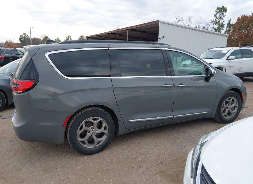 Photo 13 of 2023 Chrysler Pacifica LIMITED (VIN 2C4RC1GG3PR552292)