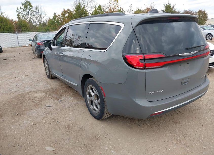 Photo 3 of 2023 Chrysler Pacifica LIMITED (VIN 2C4RC1GG3PR552292)