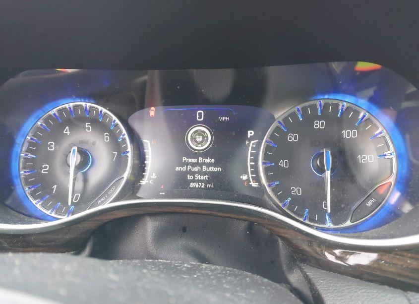 Photo 7 of 2023 Chrysler Pacifica LIMITED (VIN 2C4RC1GG3PR552292)