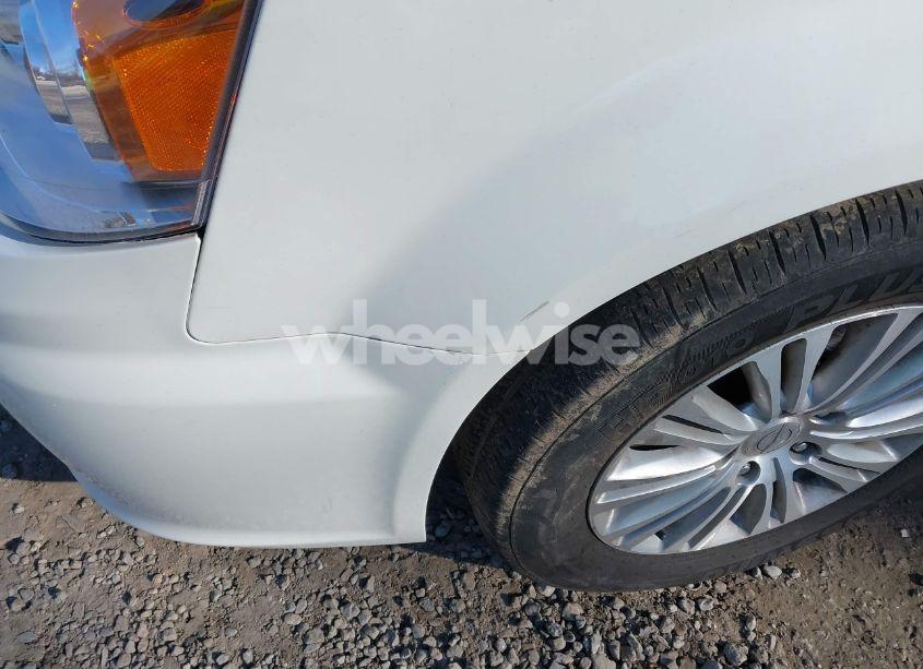 Photo 17 of 2013 Chrysler Town & COUNTRY LIMITED (VIN 2C4RC1GG4DR531642)