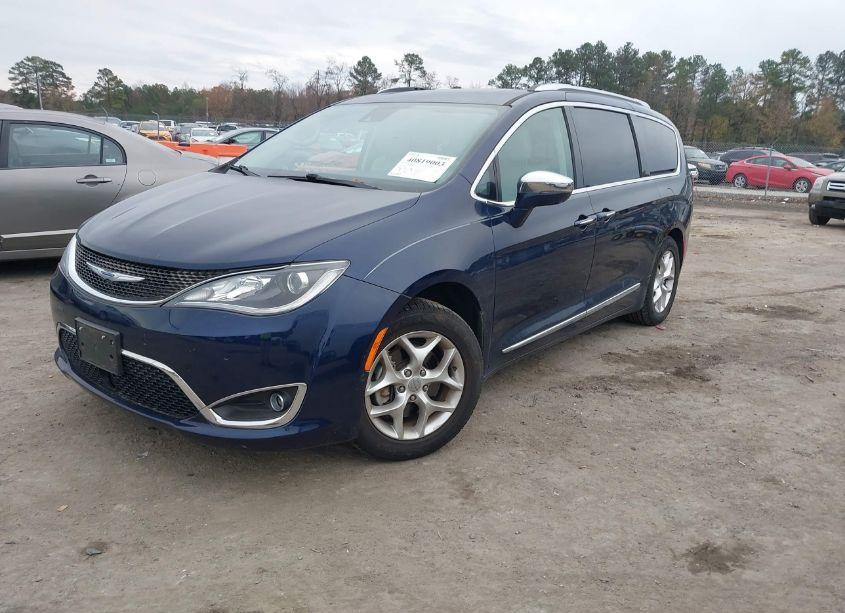 Photo 2 of 2020 Chrysler Pacifica LIMITED (VIN 2C4RC1GG4LR109238)