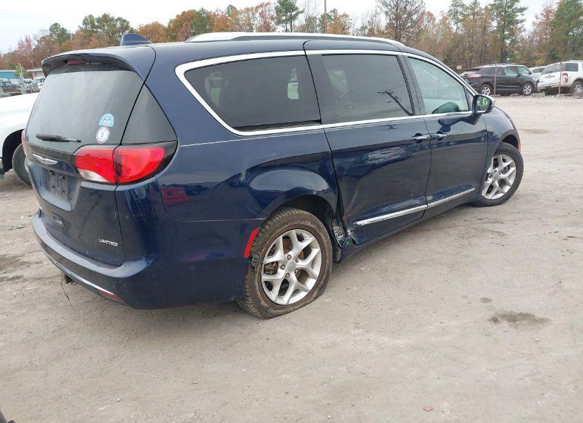Photo 4 of 2020 Chrysler Pacifica LIMITED (VIN 2C4RC1GG4LR109238)