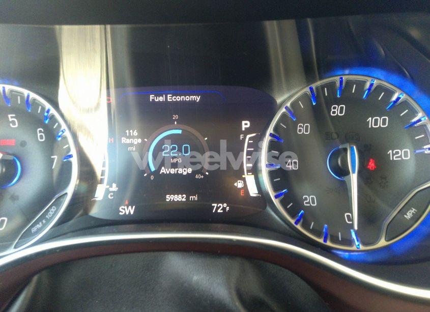 Photo 7 of 2020 Chrysler Pacifica LIMITED (VIN 2C4RC1GG4LR127724)