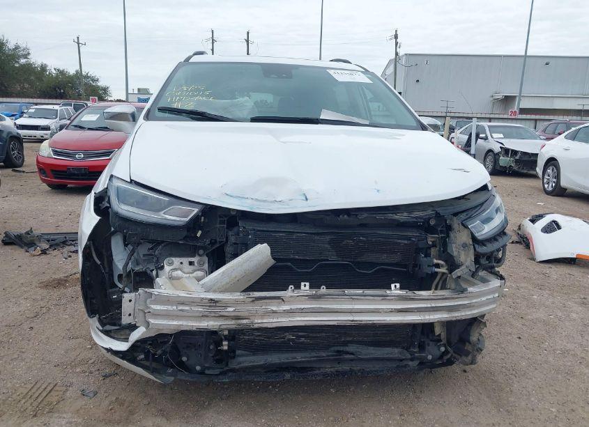 Photo 13 of 2022 Chrysler Pacifica LIMITED (VIN 2C4RC1GG4NR195024)