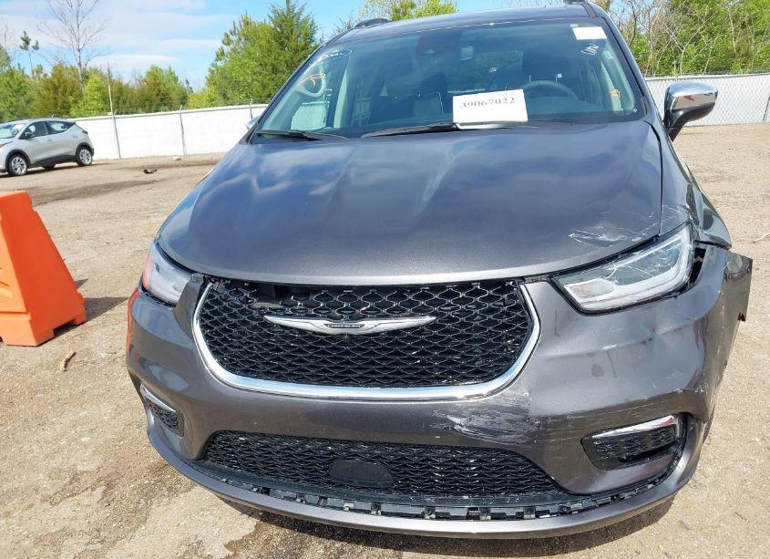 Photo 12 of 2023 Chrysler Pacifica LIMITED (VIN 2C4RC1GG4PR551605)