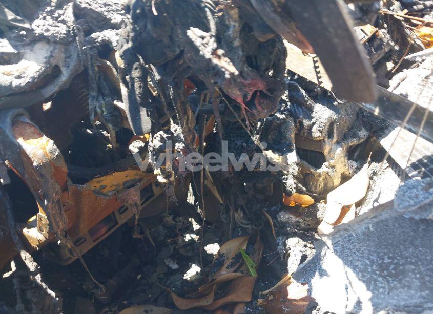 Photo 11 of 2015 Chrysler Town & COUNTRY LIMITED PLATINUM (VIN 2C4RC1GG5FR630084)