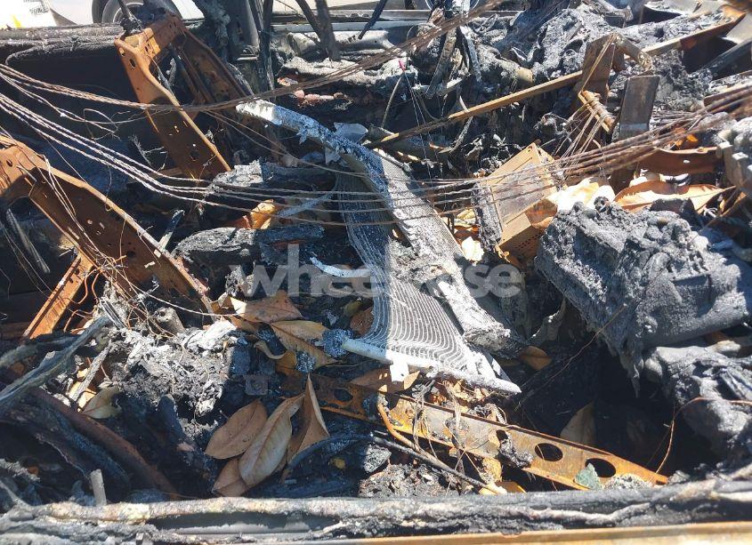 Photo 5 of 2015 Chrysler Town & COUNTRY LIMITED PLATINUM (VIN 2C4RC1GG5FR630084)