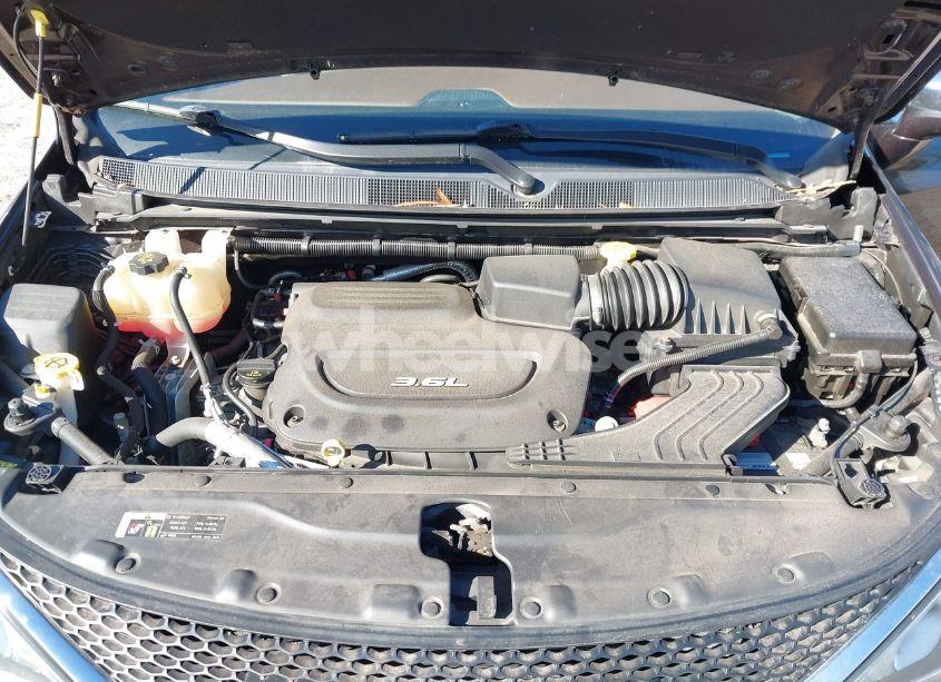 Photo 10 of 2017 Chrysler Pacifica LIMITED (VIN 2C4RC1GG5HR578166)