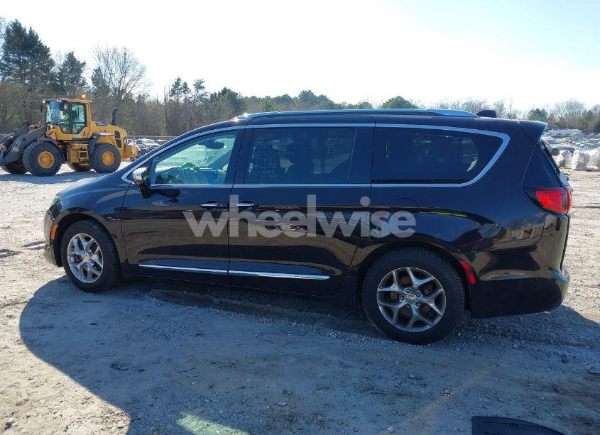 Photo 14 of 2017 Chrysler Pacifica LIMITED (VIN 2C4RC1GG5HR578166)