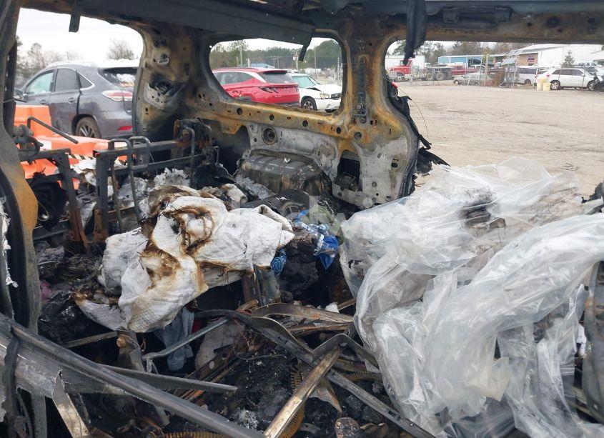 Photo 8 of 2017 Chrysler Pacifica LIMITED (VIN 2C4RC1GG5HR686173)