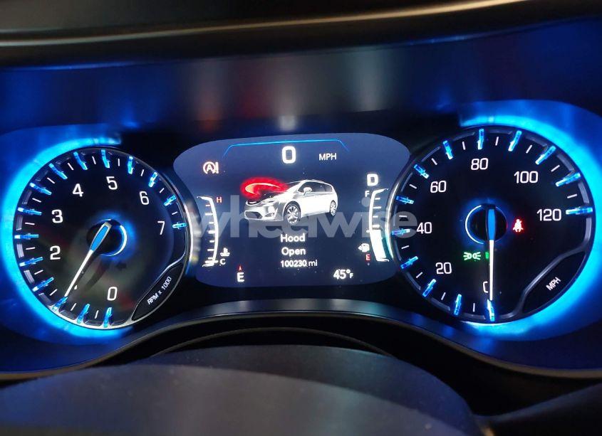 Photo 7 of 2017 Chrysler Pacifica LIMITED (VIN 2C4RC1GG5HR757906)