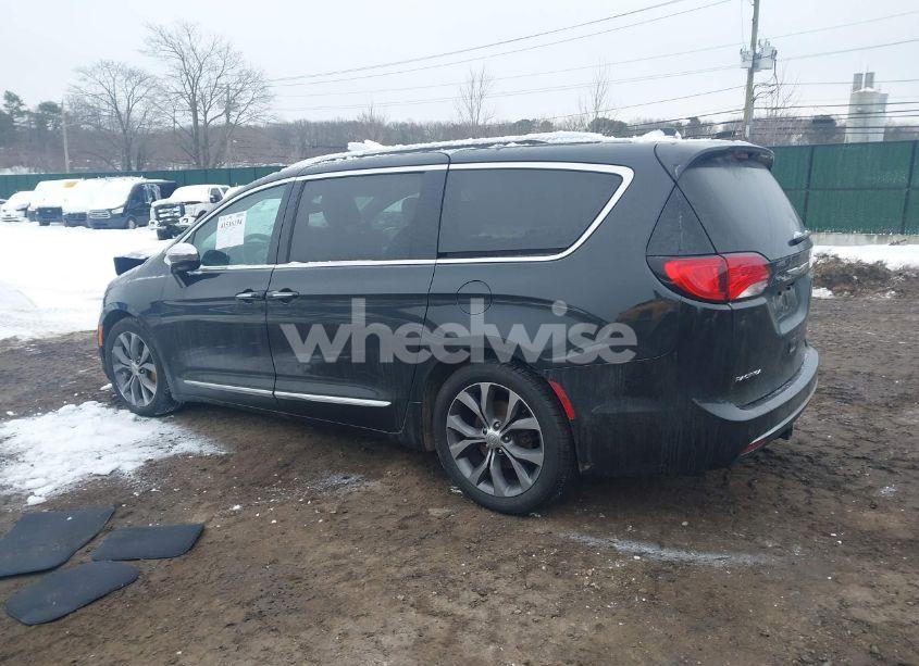 Photo 3 of 2017 Chrysler Pacifica LIMITED (VIN 2C4RC1GG5HR763236)