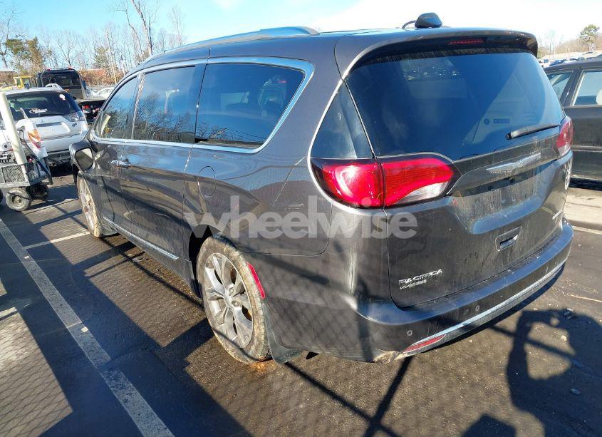 Photo 3 of 2018 Chrysler Pacifica LIMITED (VIN 2C4RC1GG5JR117166)