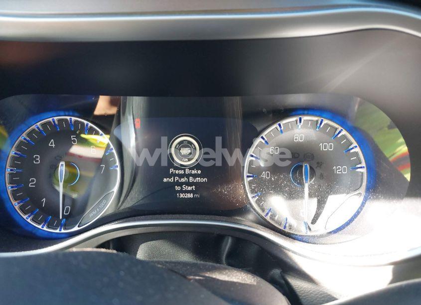 Photo 7 of 2018 Chrysler Pacifica LIMITED (VIN 2C4RC1GG5JR117166)