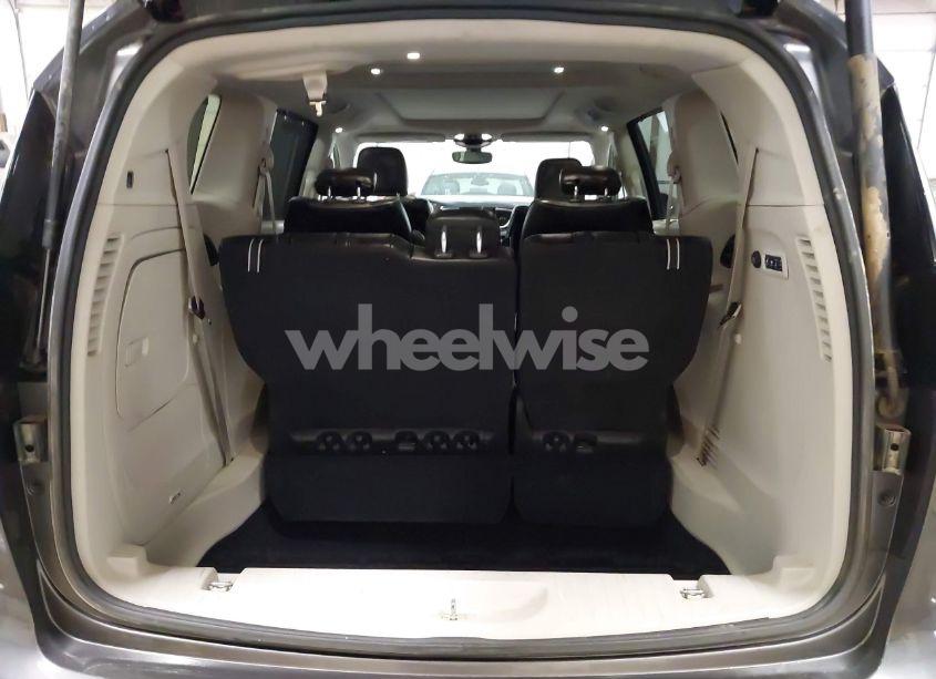 Photo 17 of 2019 Chrysler Pacifica LIMITED (VIN 2C4RC1GG5KR569779)