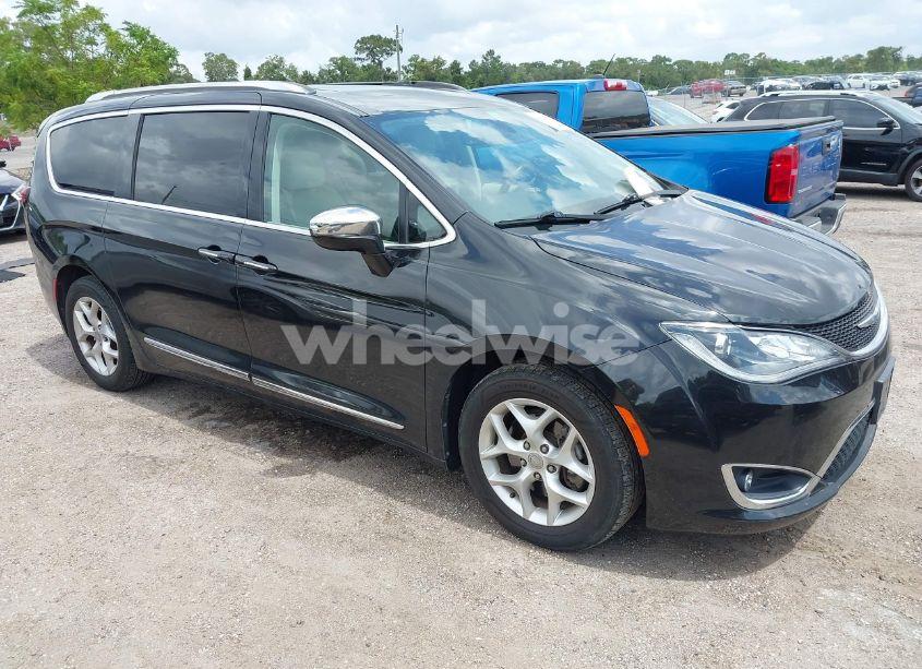 2020 Chrysler Pacifica LIMITED (VIN 2C4RC1GG5LR272593) main photo