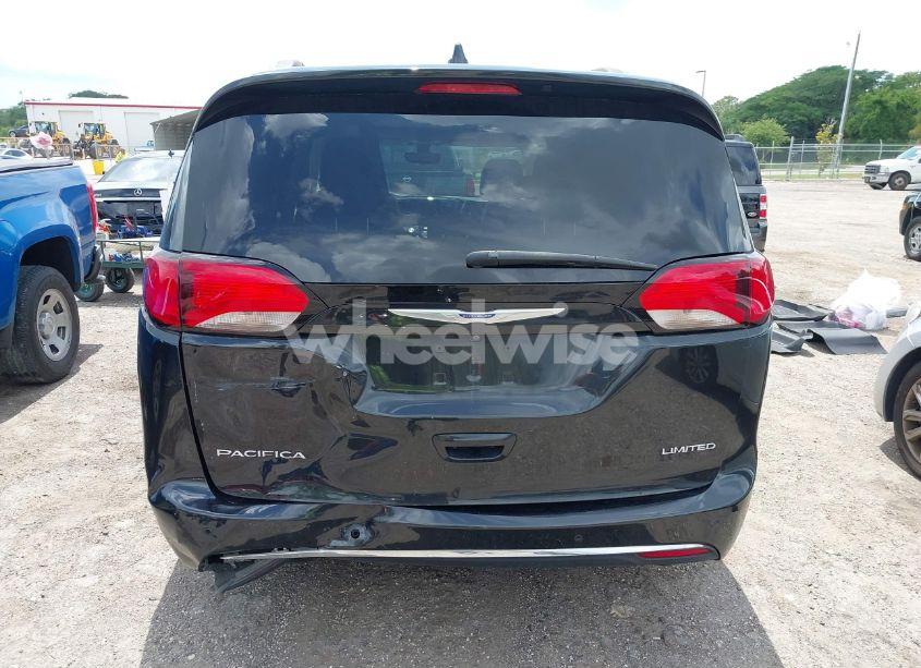 Photo 16 of 2020 Chrysler Pacifica LIMITED (VIN 2C4RC1GG5LR272593)