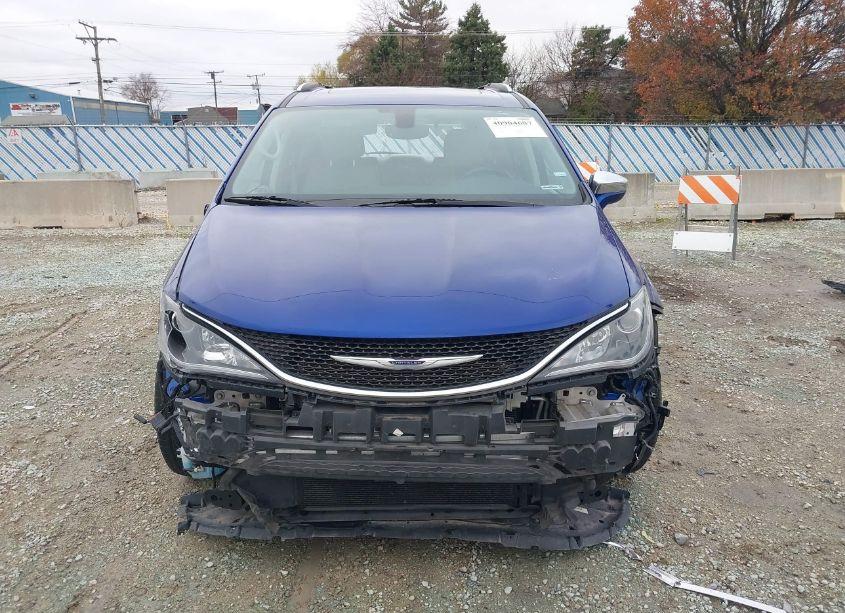 Photo 13 of 2020 Chrysler Pacifica LIMITED (VIN 2C4RC1GG5LR284422)