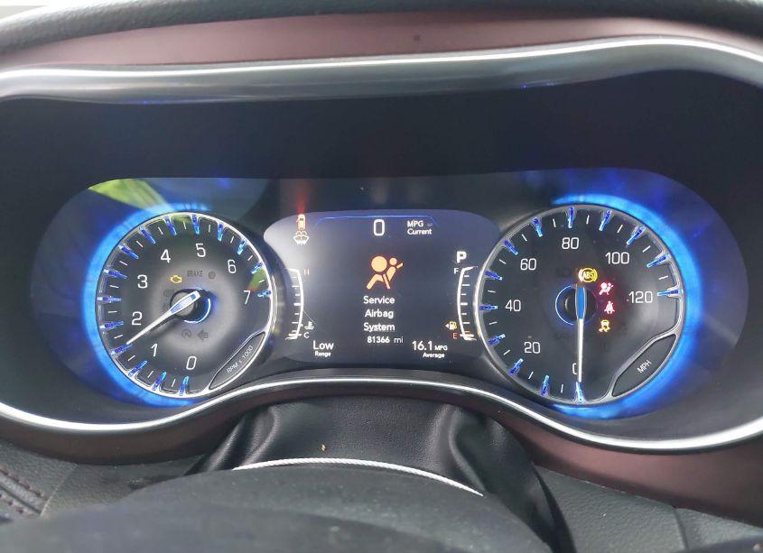 Photo 7 of 2020 Chrysler Pacifica LIMITED (VIN 2C4RC1GG5LR284422)