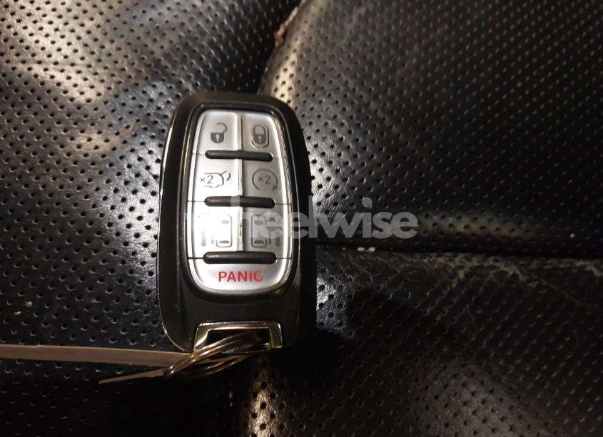 Photo 11 of 2020 Chrysler Pacifica LIMITED (VIN 2C4RC1GG5LR284873)