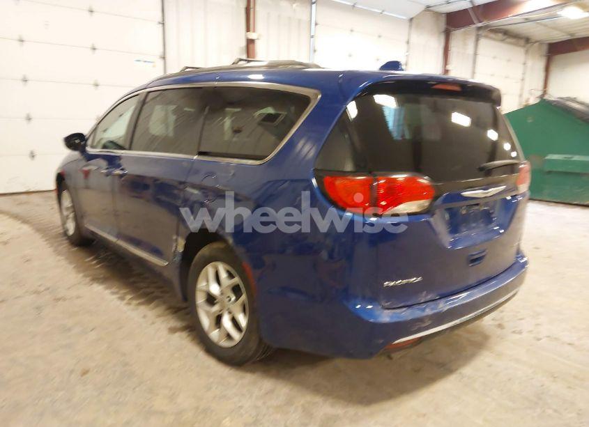 Photo 3 of 2020 Chrysler Pacifica LIMITED (VIN 2C4RC1GG5LR284873)