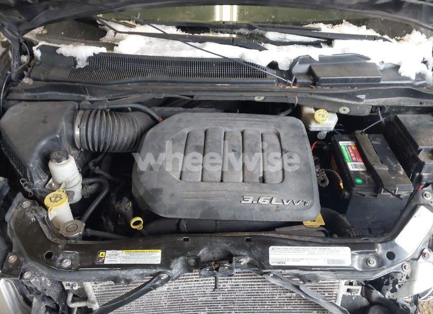 Photo 10 of 2012 Chrysler Town & COUNTRY LIMITED (VIN 2C4RC1GG6CR401344)