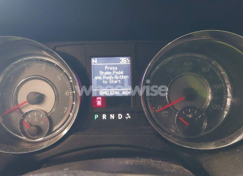 Photo 7 of 2012 Chrysler Town & COUNTRY LIMITED (VIN 2C4RC1GG6CR401344)