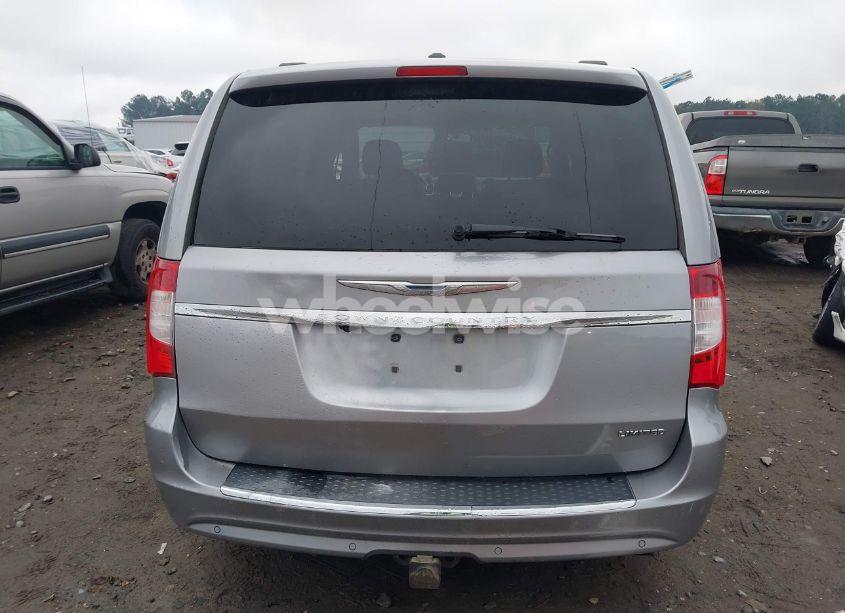 Photo 17 of 2013 Chrysler Town & COUNTRY LIMITED (VIN 2C4RC1GG6DR737741)