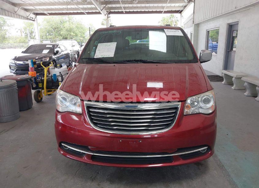 Photo 12 of 2014 Chrysler Town & COUNTRY LIMITED (VIN 2C4RC1GG6ER139375)