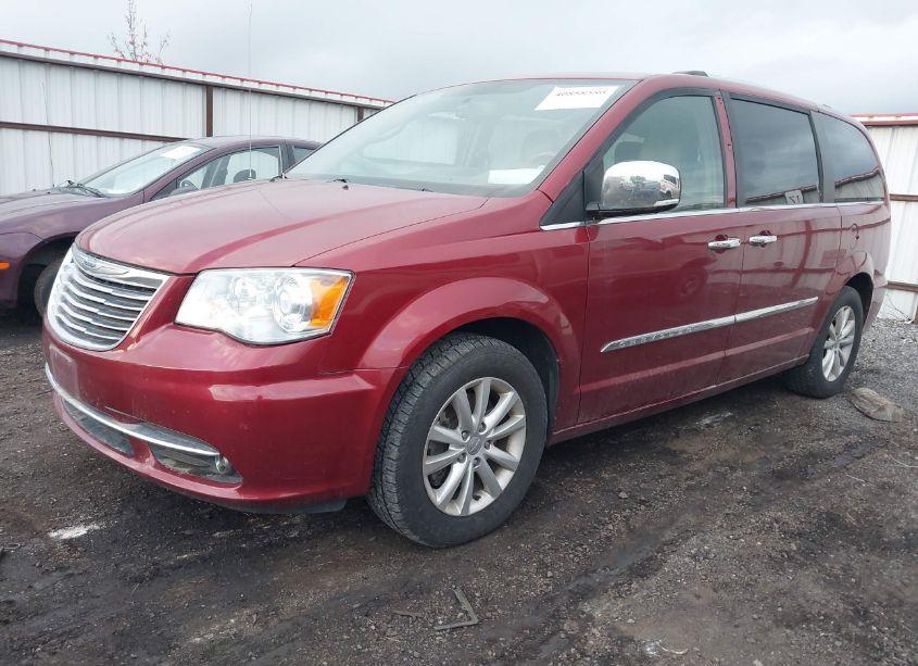 Photo 2 of 2015 Chrysler Town & COUNTRY LIMITED PLATINUM (VIN 2C4RC1GG6FR711269)