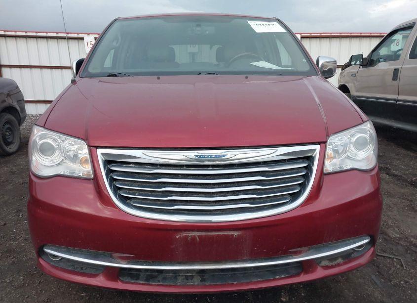 Photo 6 of 2015 Chrysler Town & COUNTRY LIMITED PLATINUM (VIN 2C4RC1GG6FR711269)