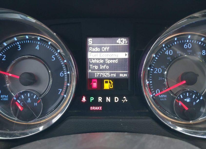 Photo 7 of 2015 Chrysler Town & COUNTRY LIMITED PLATINUM (VIN 2C4RC1GG6FR711269)