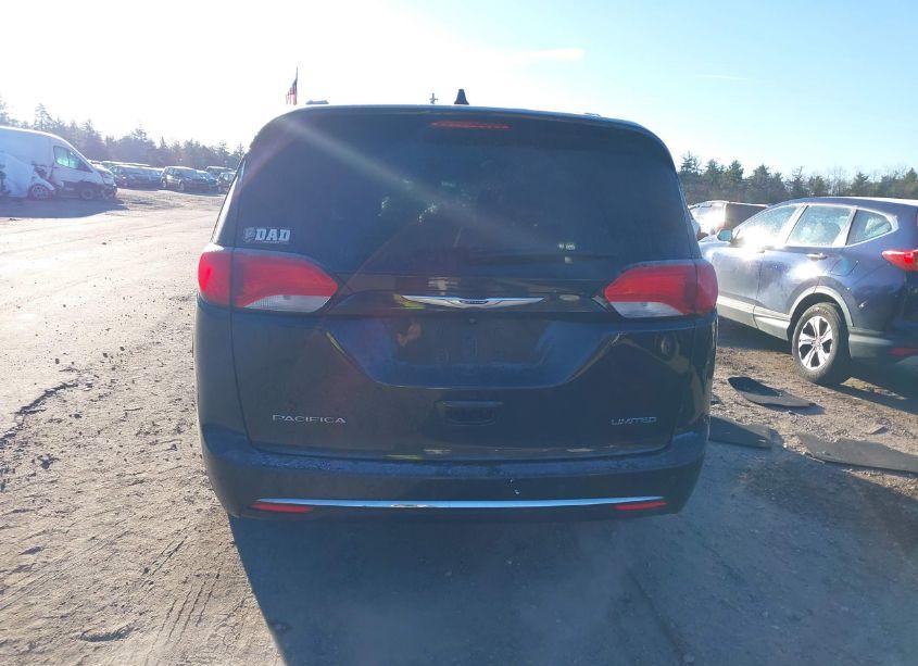 Photo 17 of 2018 Chrysler Pacifica LIMITED (VIN 2C4RC1GG6JR109206)