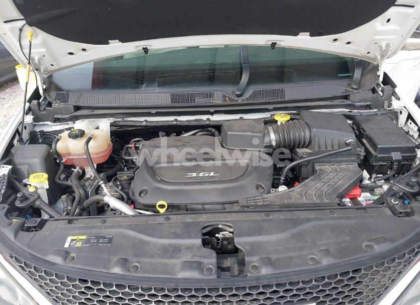 Photo 10 of 2019 Chrysler Pacifica LIMITED (VIN 2C4RC1GG6KR552067)