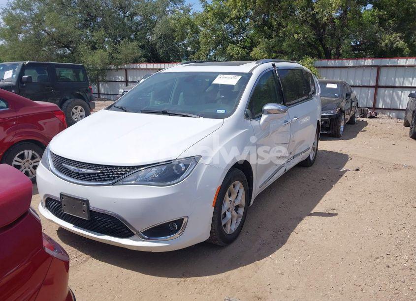 Photo 2 of 2020 Chrysler Pacifica LIMITED (VIN 2C4RC1GG6LR171708)