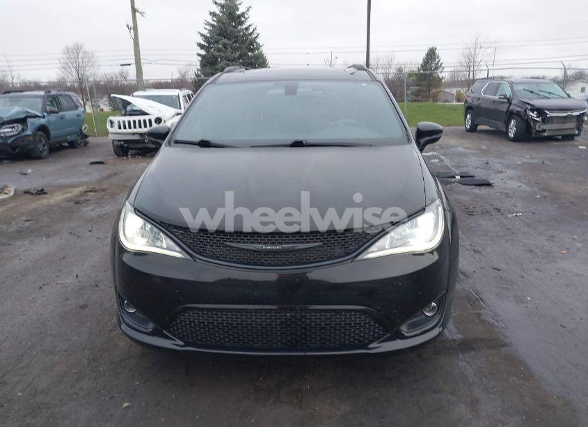 Photo 12 of 2020 Chrysler Pacifica LIMITED (VIN 2C4RC1GG6LR209583)