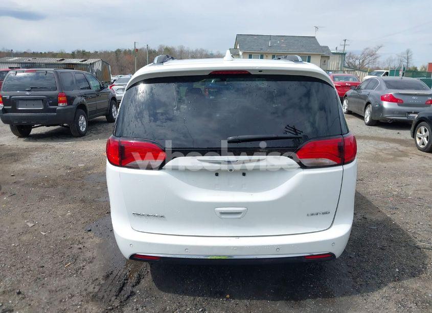 Photo 16 of 2020 Chrysler Pacifica LIMITED (VIN 2C4RC1GG6LR285711)
