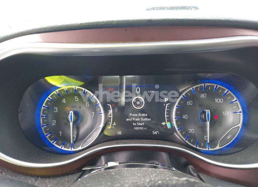 Photo 7 of 2020 Chrysler Pacifica LIMITED (VIN 2C4RC1GG6LR285711)