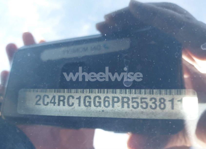 Photo 9 of 2023 Chrysler Pacifica LIMITED (VIN 2C4RC1GG6PR553811)