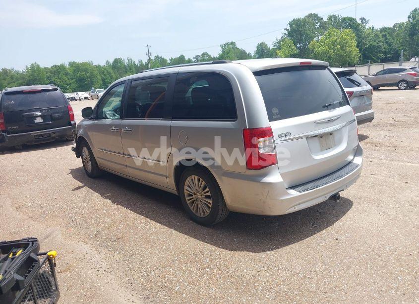 Photo 3 of 2012 Chrysler Town & COUNTRY LIMITED (VIN 2C4RC1GG7CR140564)