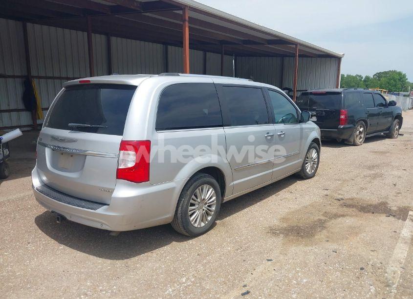Photo 4 of 2012 Chrysler Town & COUNTRY LIMITED (VIN 2C4RC1GG7CR140564)