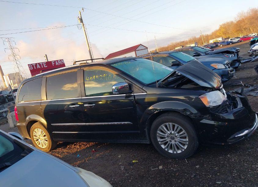 Photo 13 of 2012 Chrysler Town & COUNTRY LIMITED (VIN 2C4RC1GG7CR169935)