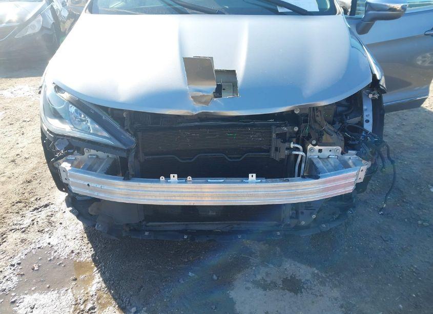 Photo 6 of 2017 Chrysler Pacifica LIMITED (VIN 2C4RC1GG7HR504313)