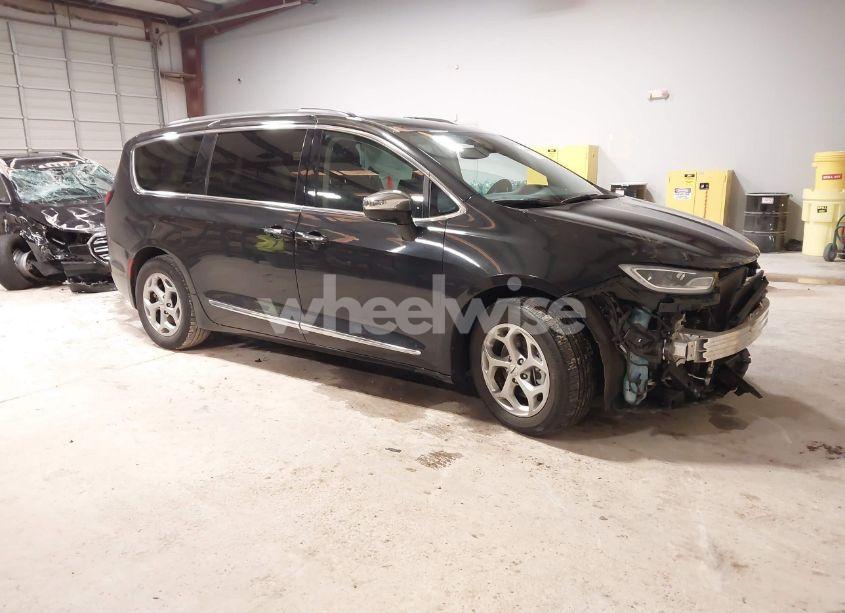 2023 Chrysler Pacifica LIMITED (VIN 2C4RC1GG7PR525239) main photo