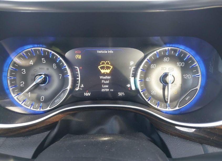 Photo 7 of 2023 Chrysler Pacifica LIMITED (VIN 2C4RC1GG7PR530912)