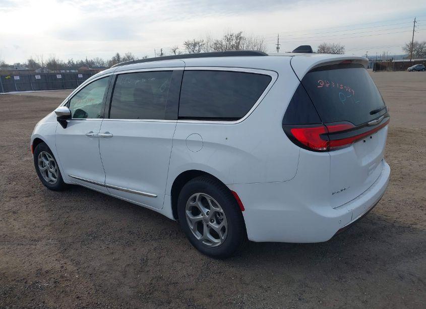 Photo 3 of 2023 Chrysler Pacifica LIMITED (VIN 2C4RC1GG7PR566146)