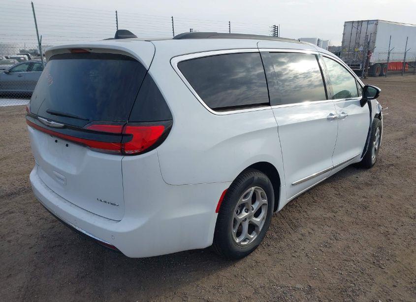 Photo 4 of 2023 Chrysler Pacifica LIMITED (VIN 2C4RC1GG7PR566146)