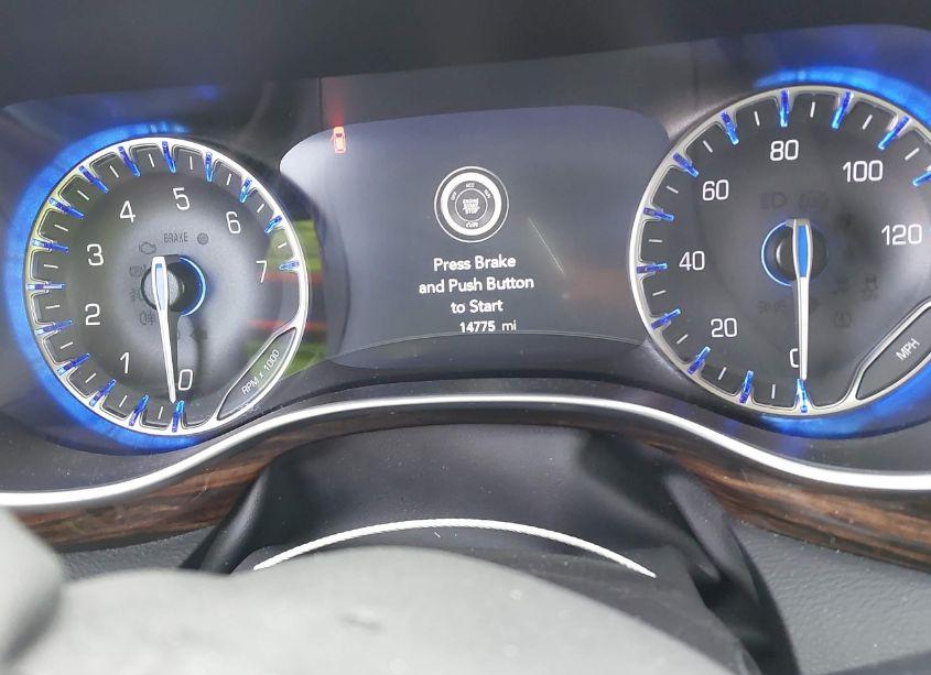 Photo 7 of 2023 Chrysler Pacifica LIMITED (VIN 2C4RC1GG7PR566146)