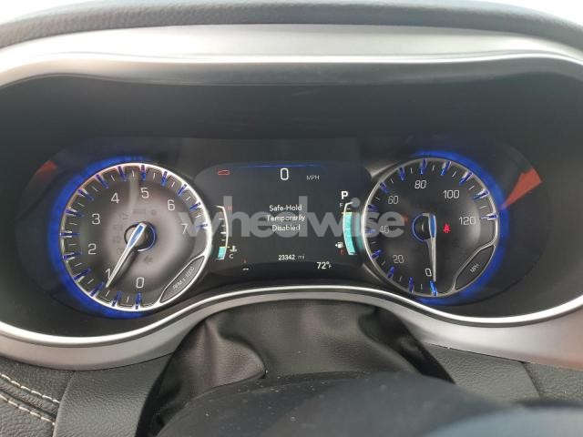 Photo 3 of 2025 CHRYSLER PACIFICA LIMITED (VIN 2C4RC1GG7SR524424)